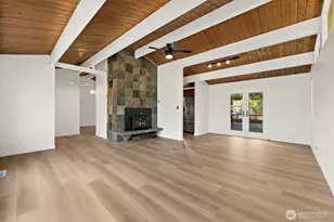 612 7th St SW, Puyallup, WA 98371 - Photo 5