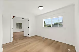 612 7th St SW, Puyallup, WA 98371 - Photo 19