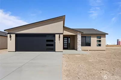 706 O Street NE, Quincy, WA 98848 - Photo 1