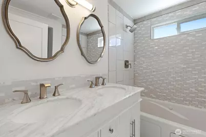 3711 N 30th Street, Tacoma, WA 98407 - Photo 3