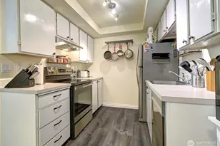 21317 52nd Ave W, Mountlake Terrace, WA 98043 - Photo 11