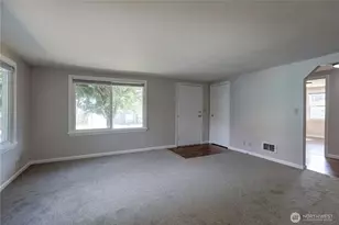 4627 S 125th St, Tukwila, WA 98178 - Photo 3