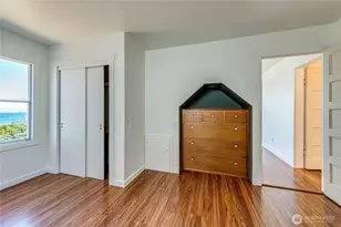 812 W 4th St, Port Angeles, WA 98363 - Photo 23