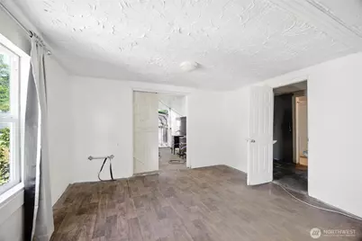 618 N 3rd Avenue, Kelso, WA 98626 - Photo 7