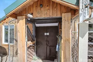 618 N 3rd Ave, Kelso, WA 98626 - Photo 29