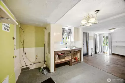 618 N 3rd Avenue, Kelso, WA 98626 - Photo 11