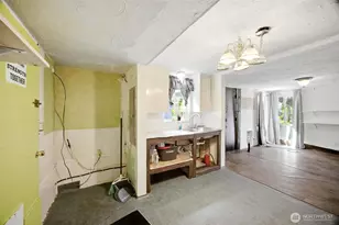 618 N 3rd Ave, Kelso, WA 98626 - Photo 11