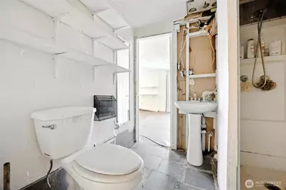 618 N 3rd Avenue, Kelso, WA 98626 - Photo 19