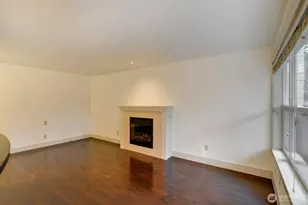 23015 Edmonds Way, Edmonds, WA 98020 - Photo 19