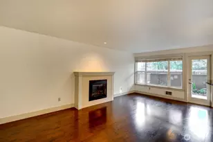 23015 Edmonds Way, Edmonds, WA 98020 - Photo 17