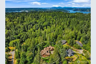 9721 NE Charisma Circle, Bainbridge Island, WA 98110 - Photo 39