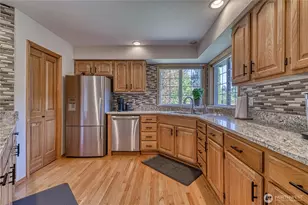 9705 346th St S, Roy, WA 98580 - Photo 13