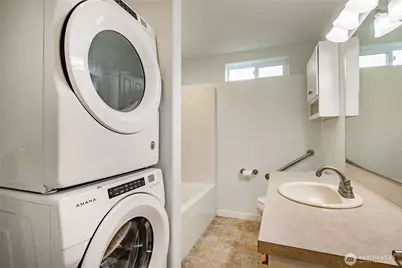 8118 Comox Road, Blaine, WA 98230 - Photo 35