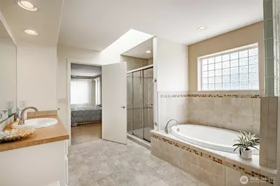 8118 Comox Road, Blaine, WA 98230 - Photo 23