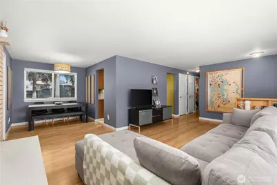 420 SW 127th Street, Seattle, WA 98146 - Photo 3