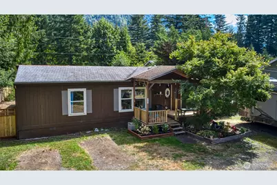 172 Sprague Valley Drive, Maple Falls, WA 98266 - Photo 1