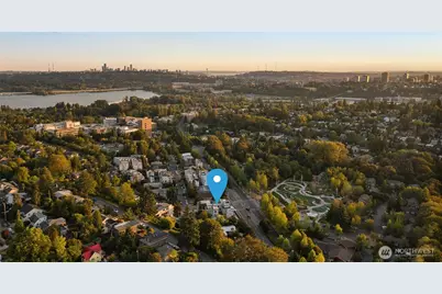 4300 NE 52nd Street, Seattle, WA 98105 - Photo 25