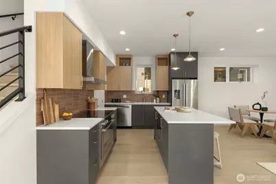 4300 NE 52nd Street, Seattle, WA 98105 - Photo 9