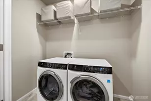 22974 SE Cherry St, Black Diamond, WA 98010 - Photo 15