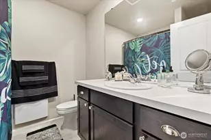 22974 SE Cherry St, Black Diamond, WA 98010 - Photo 13