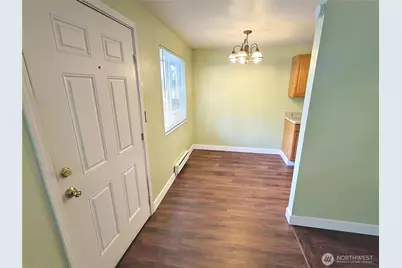 7410 Rainier Avenue S, Seattle, WA 98118 - Photo 9