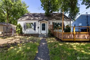 627 Juniper St, Walla Walla, WA 99362 - Photo 1