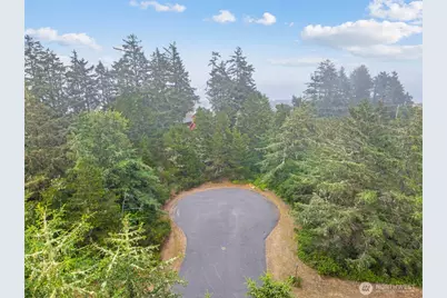 1016 Lola Court, Ocean Shores, WA 98569 - Photo 11