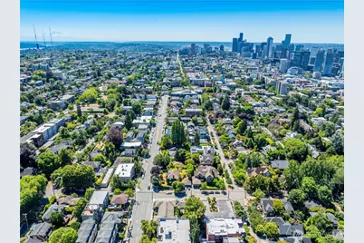 910 E Prospect Street, Seattle, WA 98102 - Photo 23