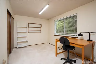 10802 99th Street SW, Tacoma, WA 98498 - Photo 13