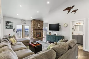 38291 NE Doe Road NE, Hansville, WA 98340 - Photo 15