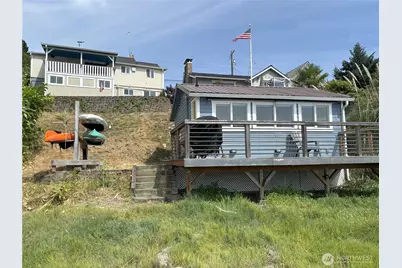 18637 Fjord Drive NE, Poulsbo, WA 98370 - Photo 9