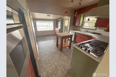 18637 Fjord Drive NE, Poulsbo, WA 98370 - Photo 15