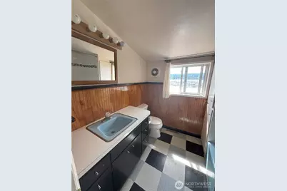 18637 Fjord Drive NE, Poulsbo, WA 98370 - Photo 17