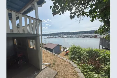 18637 Fjord Drive NE, Poulsbo, WA 98370 - Photo 7