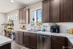 1019 Hilltop Ave NE, Quincy, WA 98848 - Photo 5