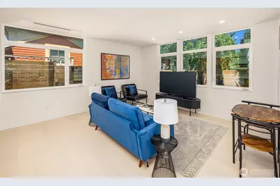 314 NE 59th Street, Seattle, WA 98105 - Photo 3