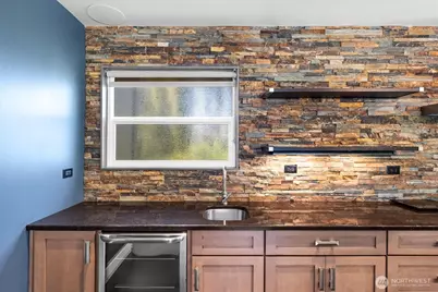 160 S 1st Street, Kalama, WA 98625 - Photo 11