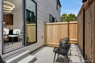 3926 214th Place SE #B, Bothell, WA 98021 - Photo 11