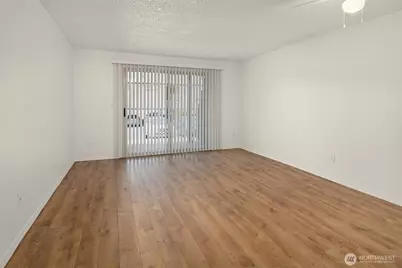 31003 14th Avenue S #E14, Federal Way, WA 98003 - Photo 5