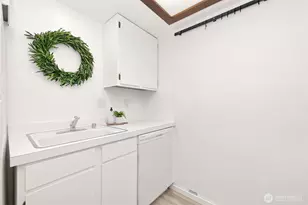 2 Marigold Dr, Bellingham, WA 98225 - Photo 7