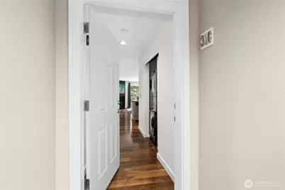 231 Belmont Avenue E #310, Seattle, WA 98102 - Photo 5