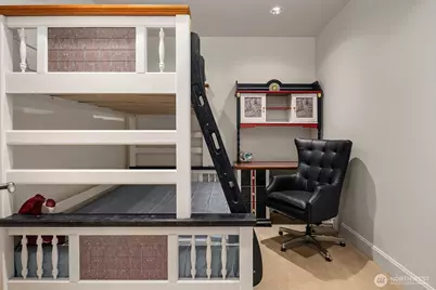 9632 Lake Washington Boulevard NE, Bellevue, WA 98004 - Photo 27