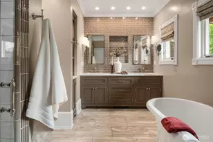 718 E Aloha St, Seattle, WA 98102 - Photo 31