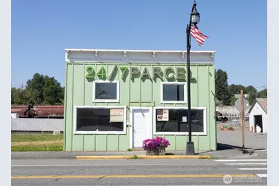 503 Cherry St, Sumas, WA 98295 - Photo 3