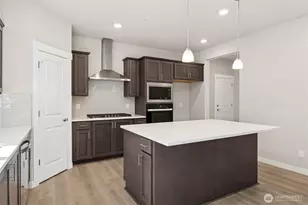 9911 38th St Ct E, Edgewood, WA 98371 - Photo 7