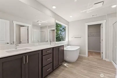 9911 38th Street Ct E #40, Edgewood, WA 98371 - Photo 13