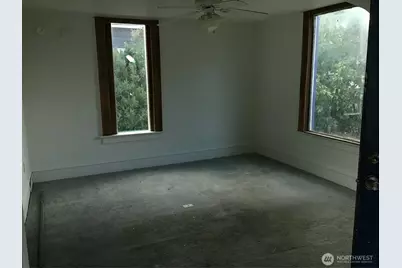 1920 E 1st Avenue, Spokane, WA 98202 - Photo 11