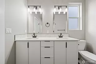 1264 E Mt Hood St, Othello, WA 99344 - Photo 13