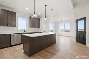 1269 E Mt Hood St, Othello, WA 99344 - Photo 7