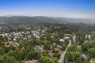 120 Newport Way NW, Issaquah, WA 98027 - Photo 33